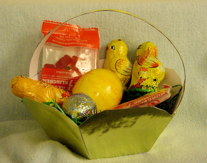 goldener Korb